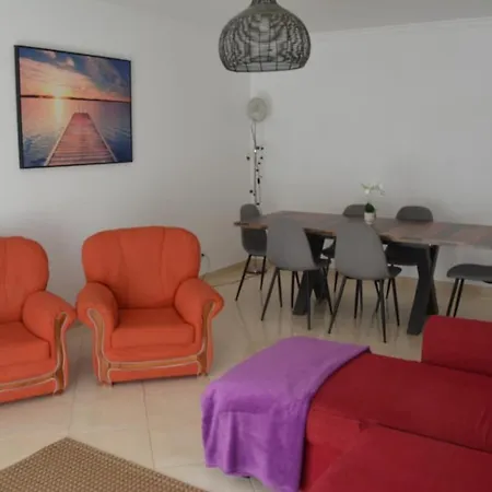 Apartmán T2 Na Da Rocha By Domusgenial Portimão